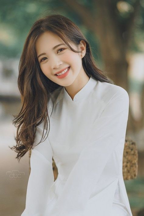 豐滿白嫩尤物